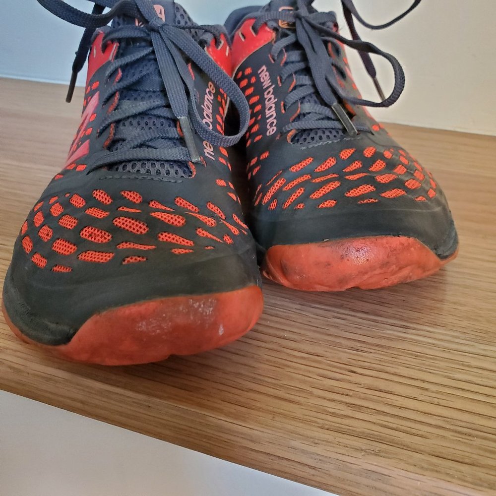 New Balance Minimus Shoes Women's 8 - Picture 7 of 9